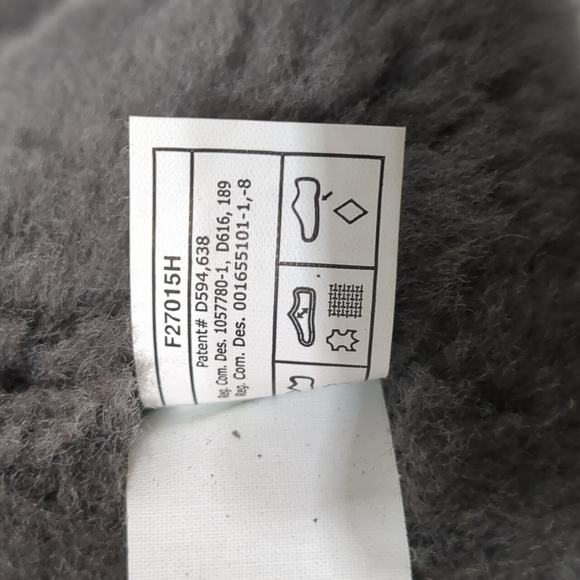 UGG BAILEY BUTTON TRIPLET II GREY Leather BOOTS women size 8 - Picture 7 of 13